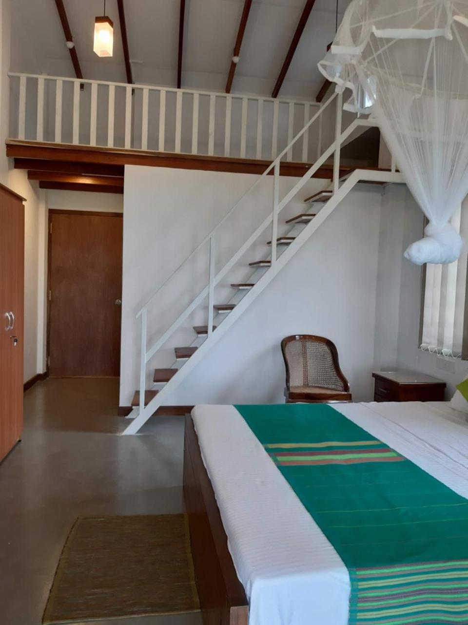 Blue Sands Beach Resort Passikudah ภายนอก รูปภาพ